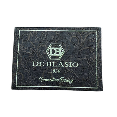 Woven label 7 cm x 5 cm – logo and design