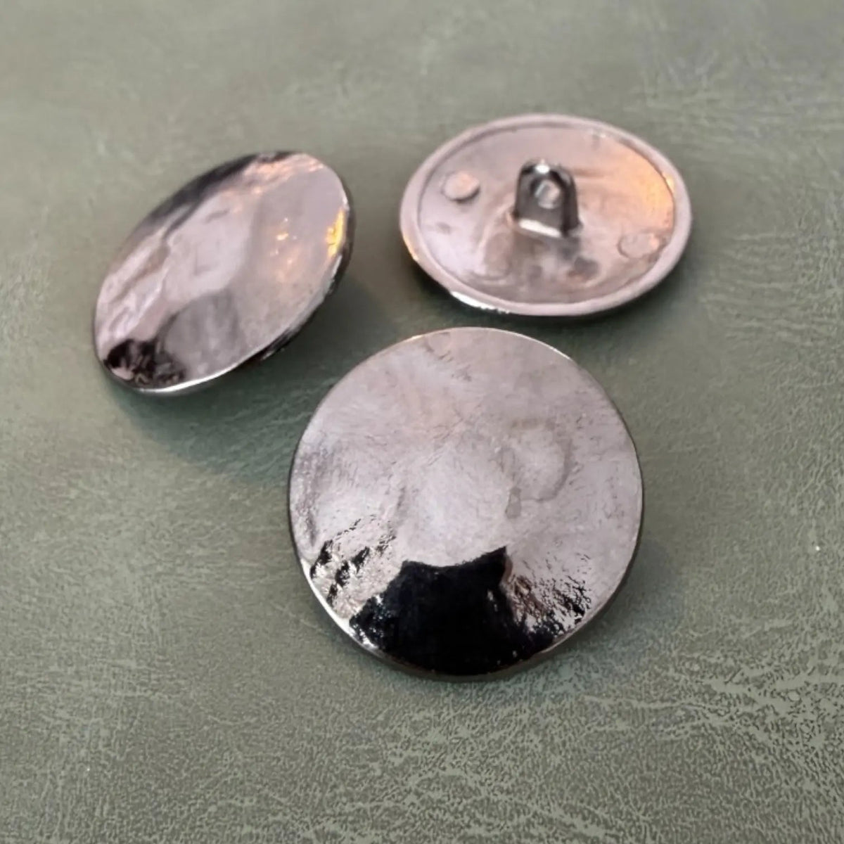Metal buttons E1044 – 20 mm