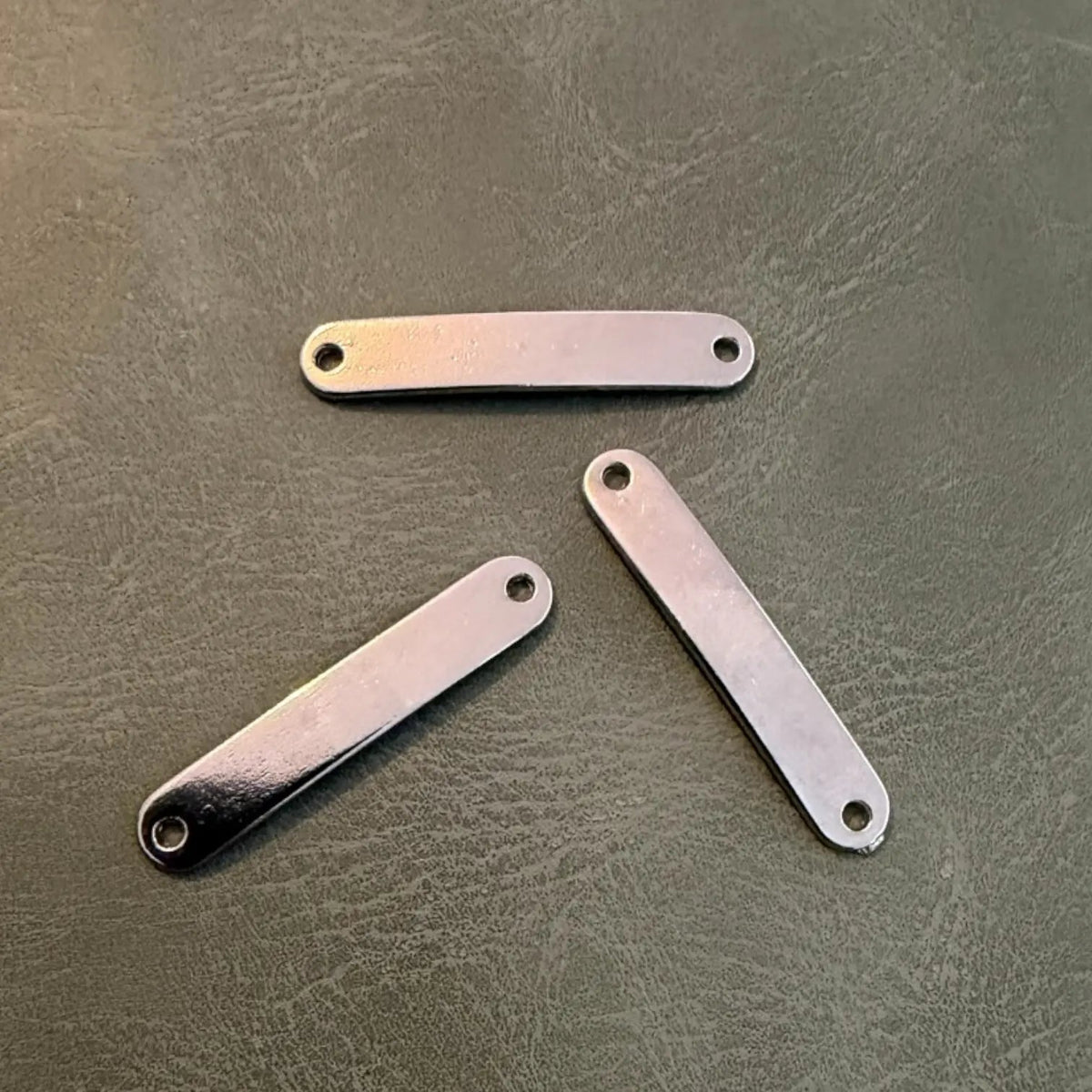 Metal labels E-2222 Nickel 3 x 0.5 cm – With rounded edges, for laser branding
