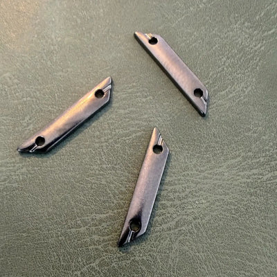 Metal tags E-2298 Gun Metal 2 x 0.4 cm – With sharp edges, for laser branding
