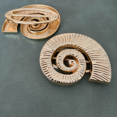 Metal buckle E-2312 Gold-tone 4 cm – Sea Snail Shape, Designer buckle for Belts and Clothing