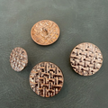 Metal buttons ME-9001 gold with shank round shape for knitwear