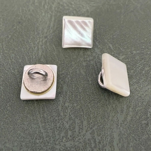 SHELL 03 WHITE – Luxurious square Trocas mother-of-pearl shank buttons, designer for men's and women's clothing