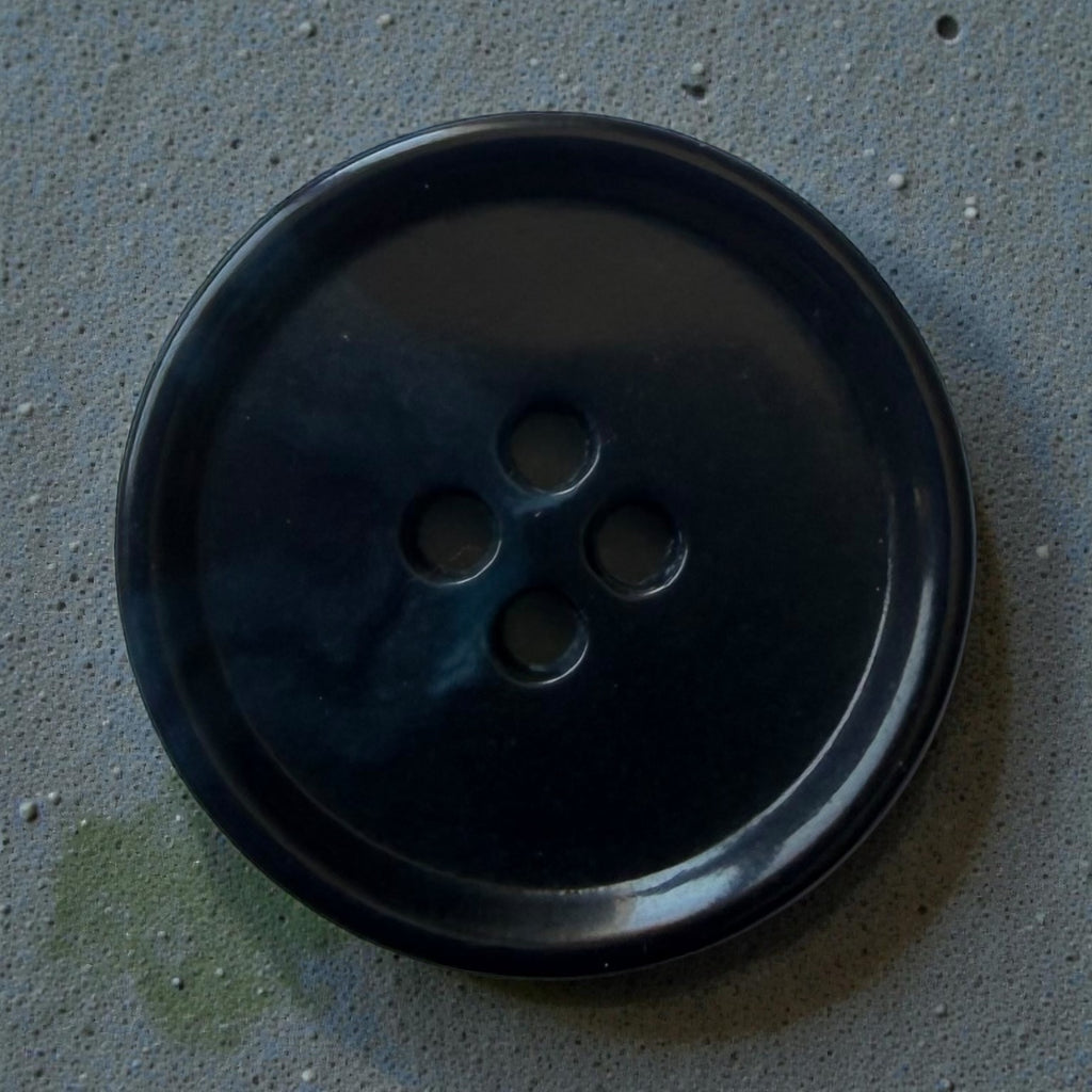 Dark blue urea buttons for suits PUB 2638 Col 0016 – 15 mm and 20 mm