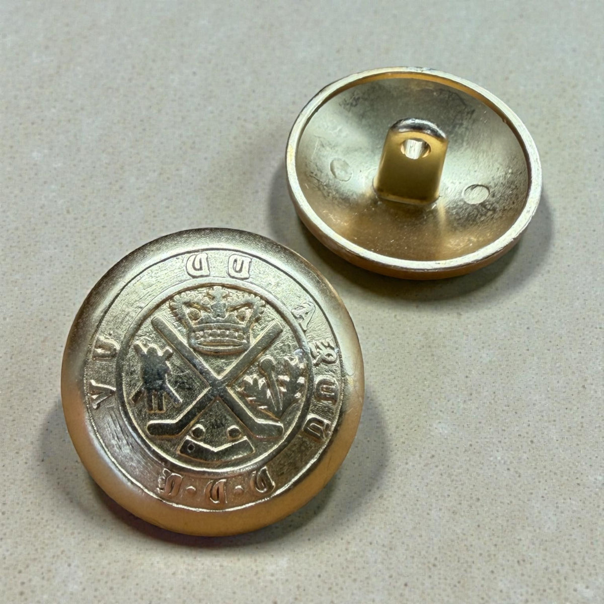 Gold metal buttons 0091 Col 100322 – 25 mm for suits and coats