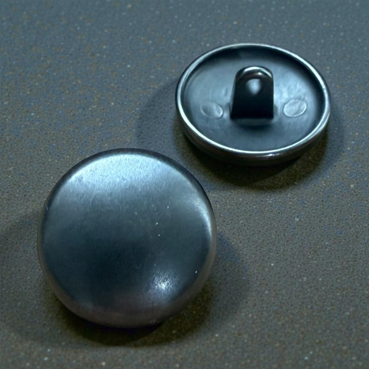 Metal buttons 16000458 Col 100643 – 20 mm for suits and jackets