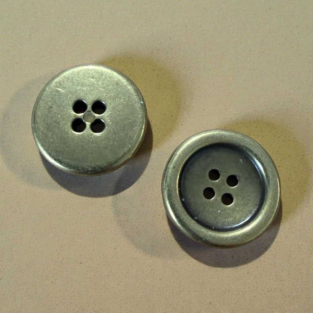 Designer luxury metal buttons C458 – Antique brass 22 mm