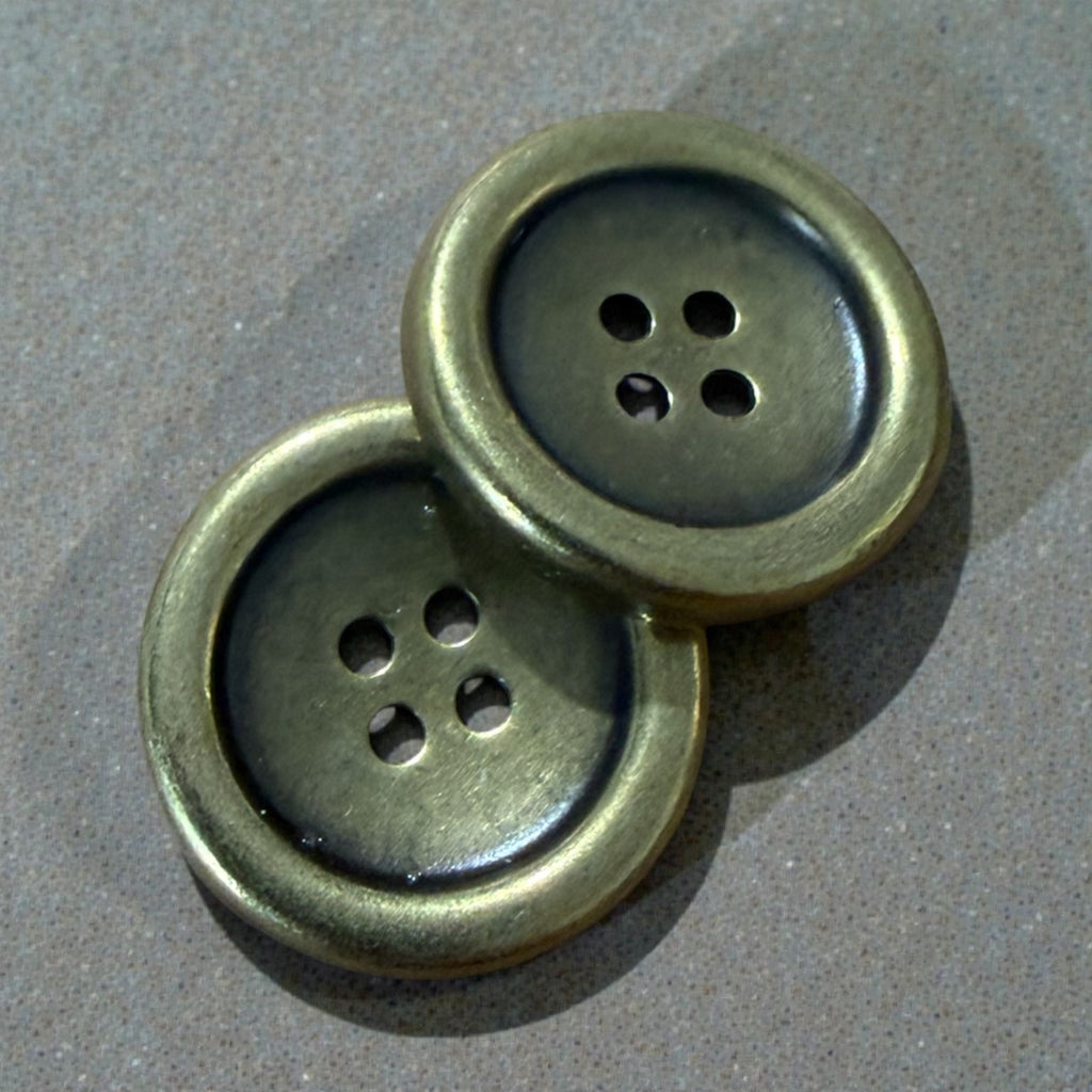 Designer luxury metal buttons C458 – Antique brass 22 mm