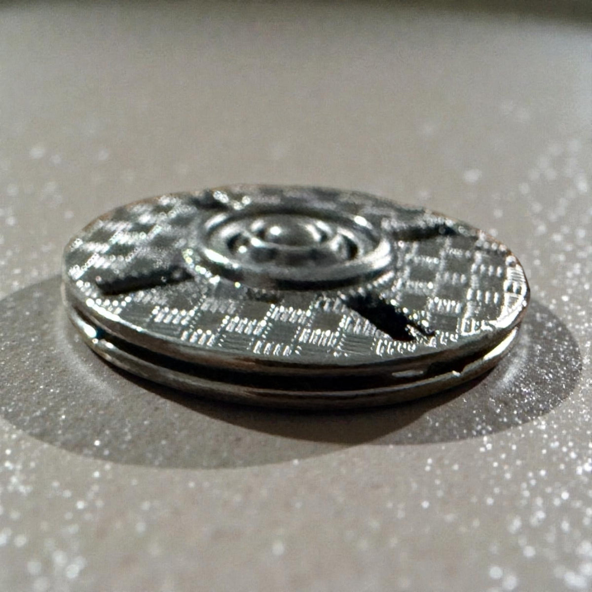 Luxury sew-on snap buttons MC 333 – 23 mm Gun Metal