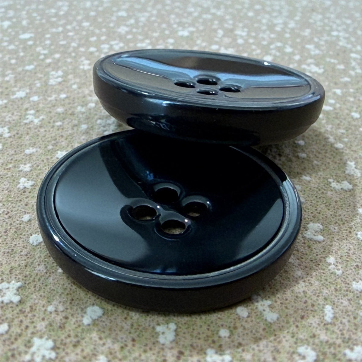 Black brass metal buttons 24051 – 20 mm for jackets, suits, and coats