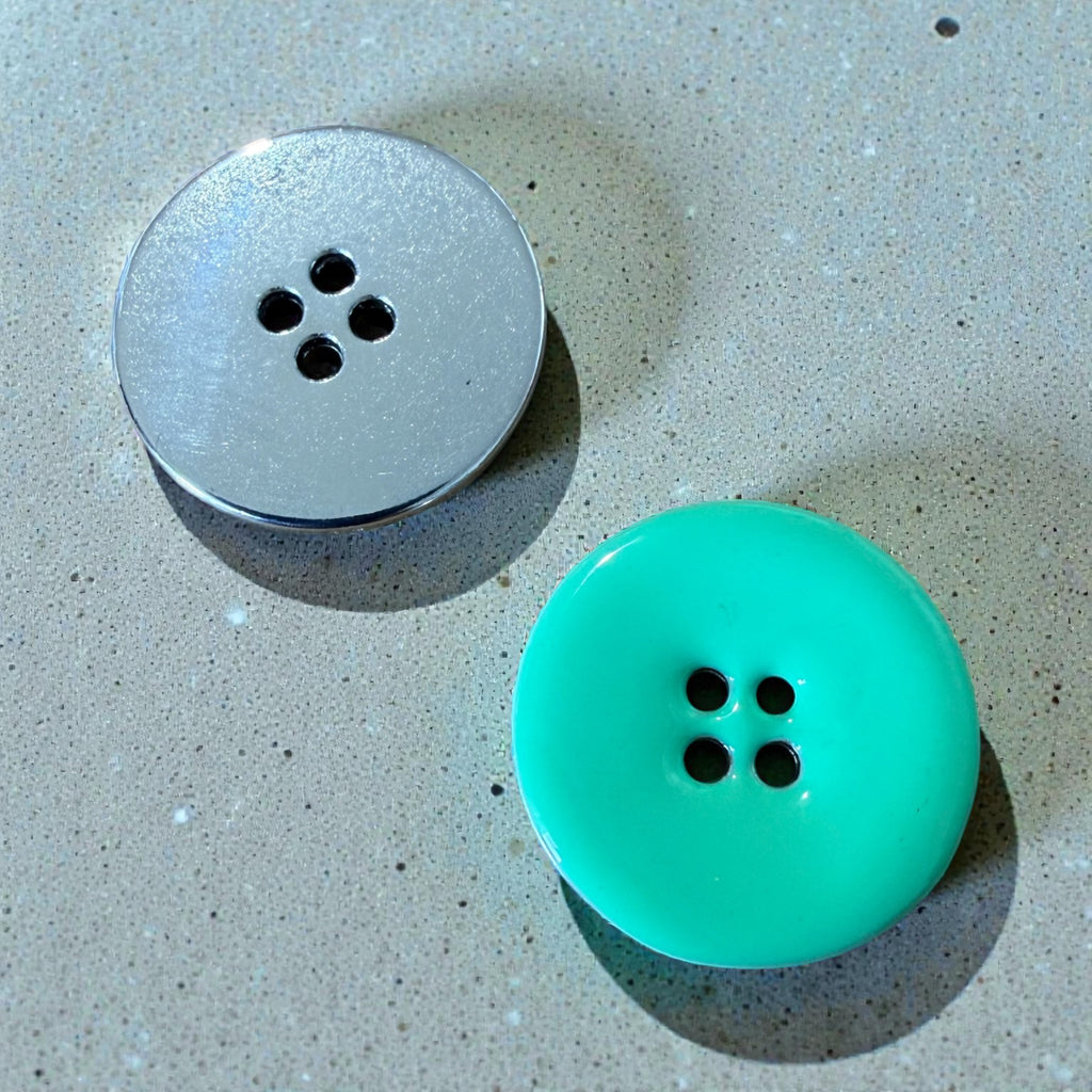 Metal buttons with green finish 6104047 Col 550 – 22 mm handmade