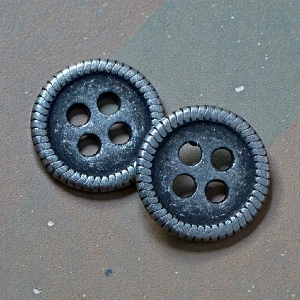 Metal shirt buttons DD 20387 – 11 mm 4 holes antique silver