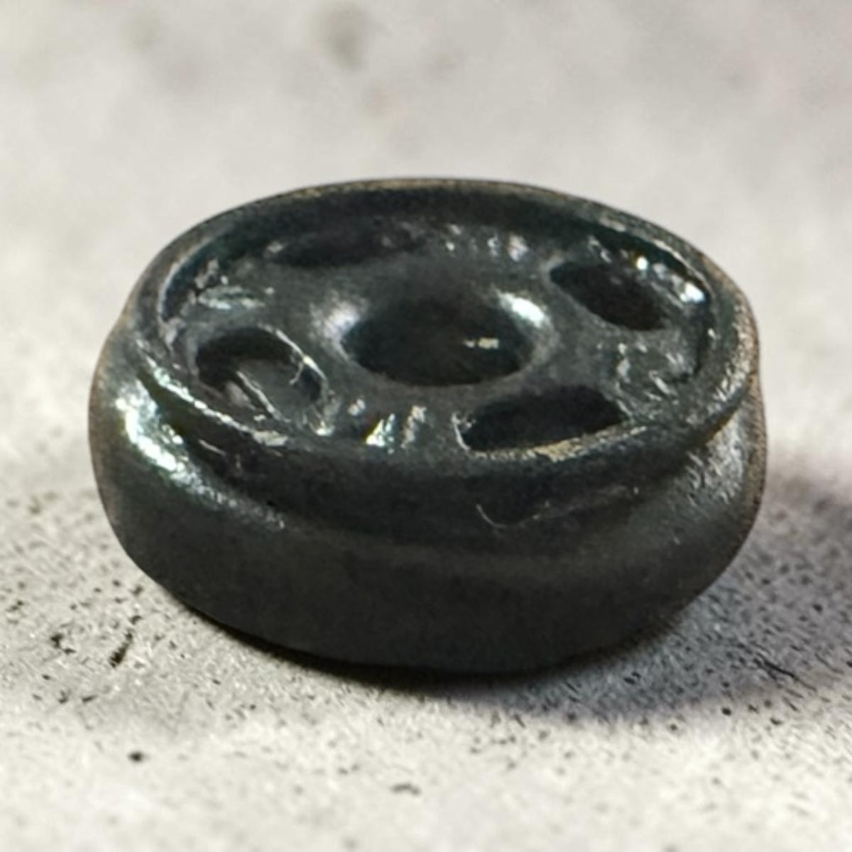 Sew-on snap fasteners M801-OTT – 10 mm black