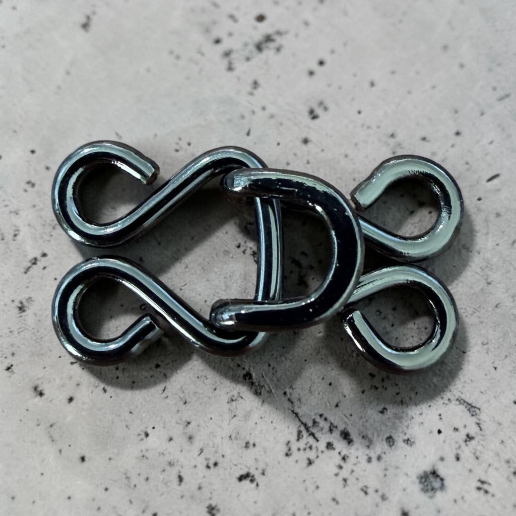Snap fasteners FM 6725 – 22 mm glossy black
