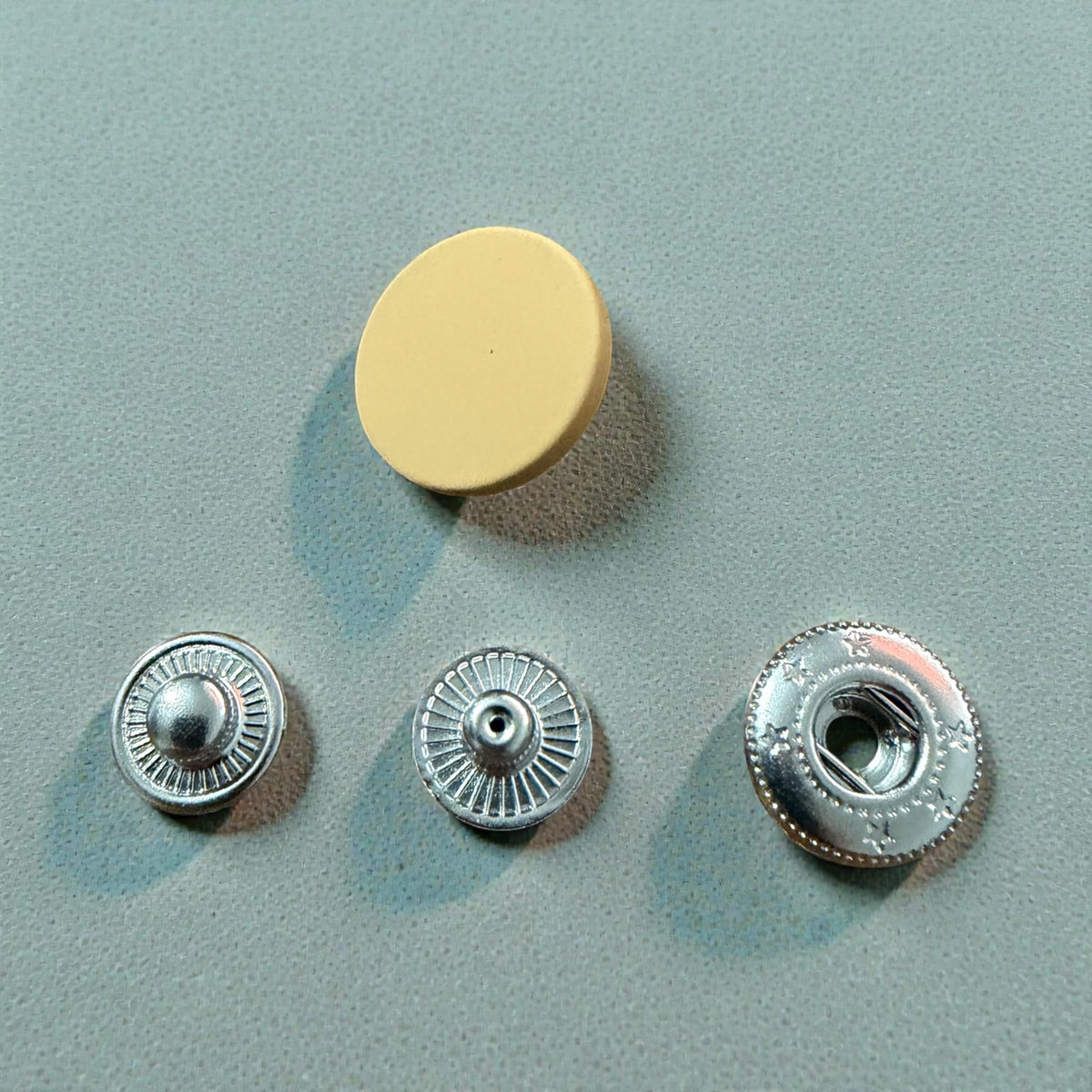Luxury snap buttons 270504-LRYY – 18 mm khaki