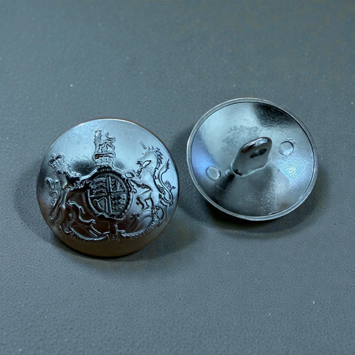 Metal coat of arms buttons 6-Z538 Col 292 – Gun Metal 22 mm with shank
